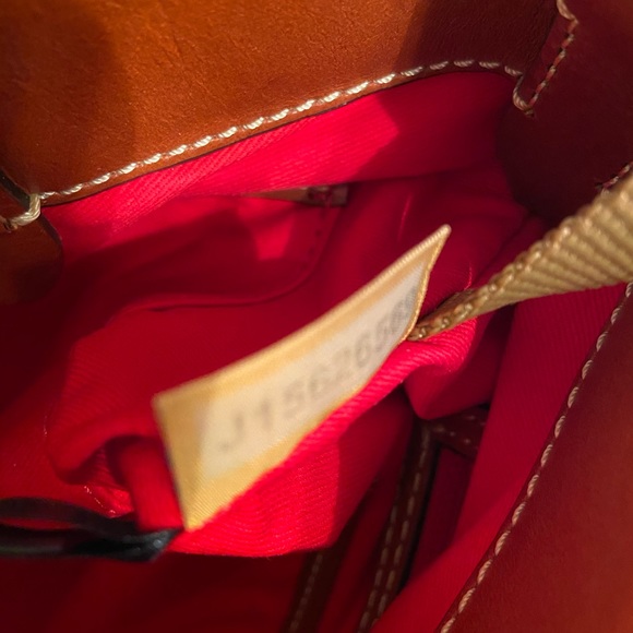 Dooney & Bourke Large Barlow Tote Bag Grey - Picture 9 of 12